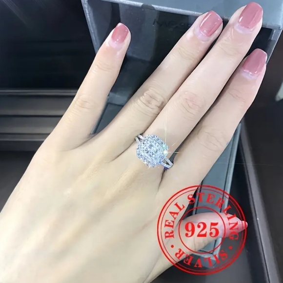 Sterling silver diamond ring - Picture 2 of 10